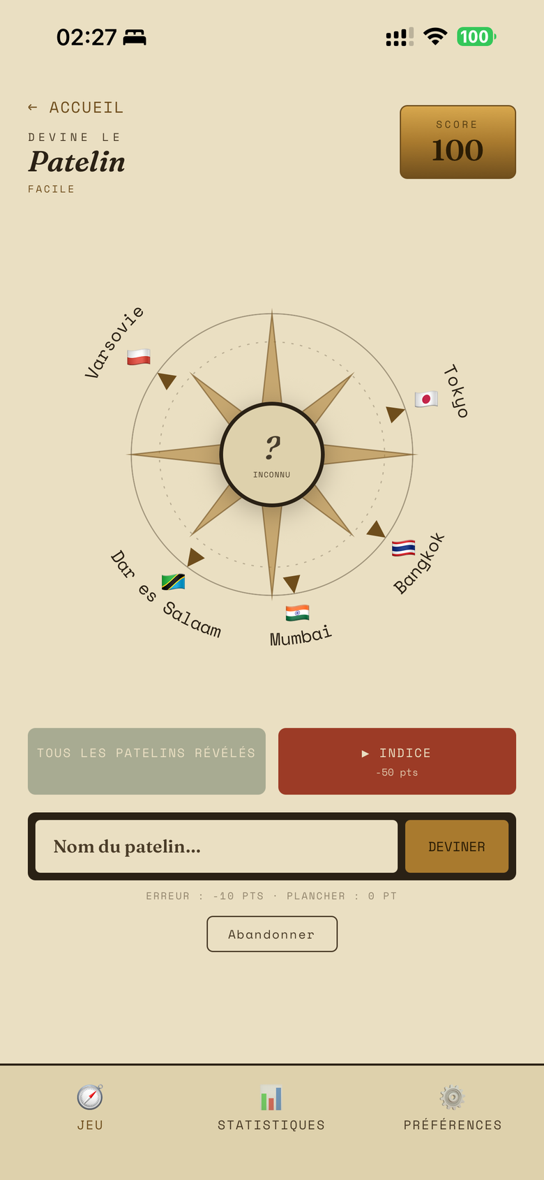 Écran de jeu de Devine le Patelin : boussole avec cinq flèches vers des villes de référence